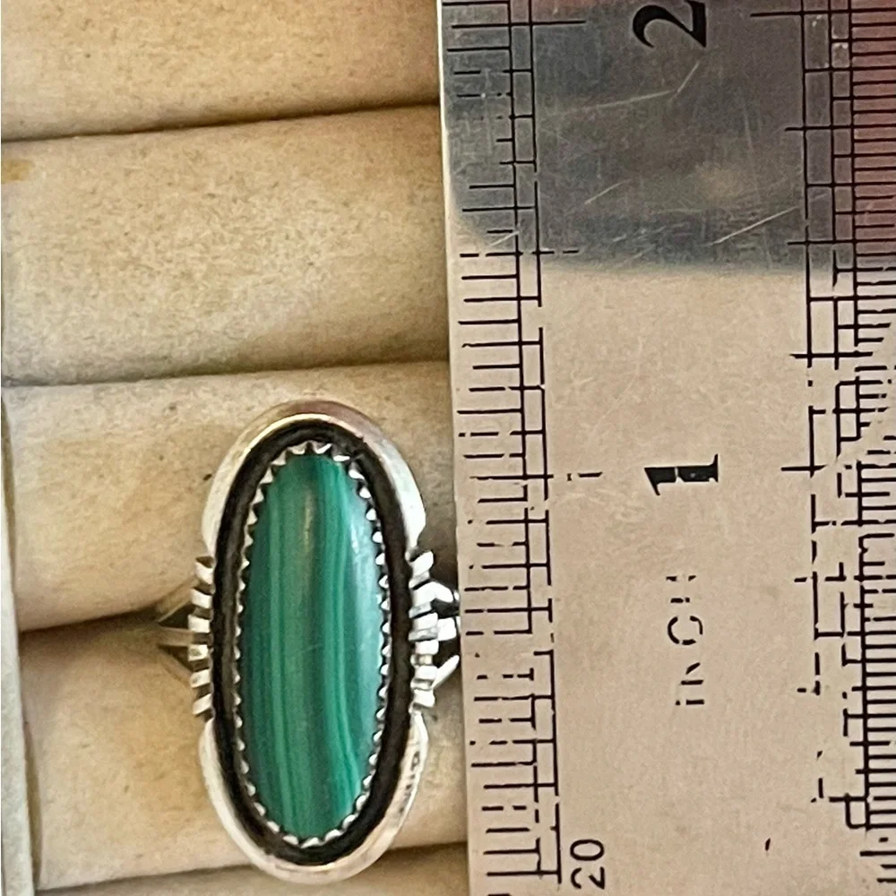 VTG Native American Navajo Sterling Silver Malachite Ring Sz 8 8 G Signed